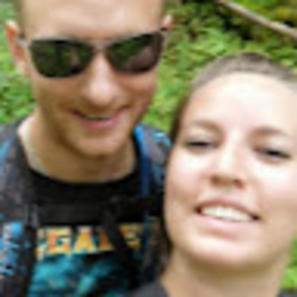 Meet your Posher, Kaylee - Picture 1 of 1